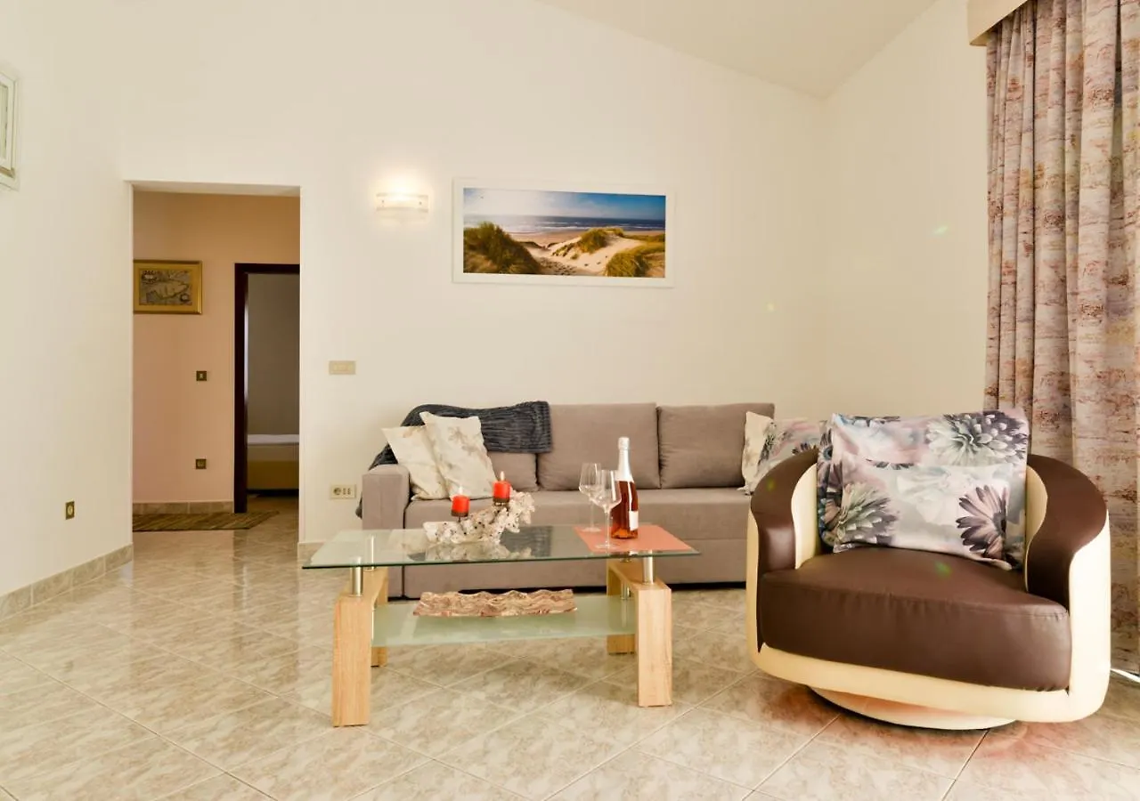 Apartments Villa Rosi Ουμάγκ